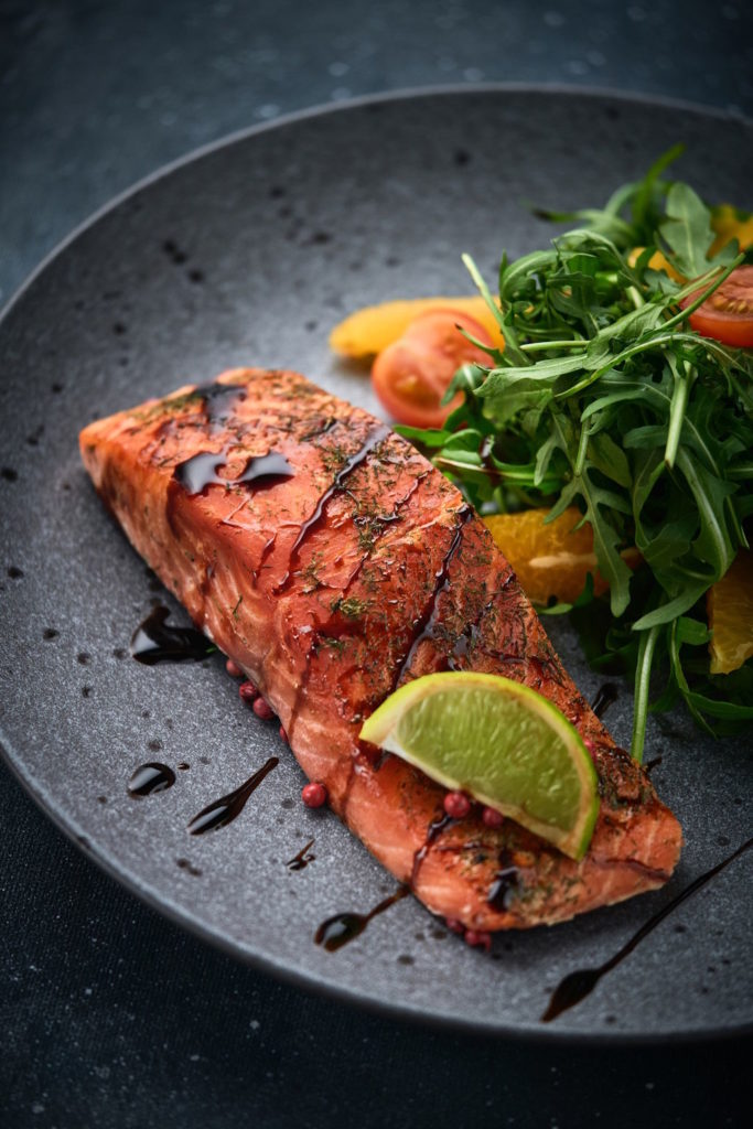 Lachs mit Salat